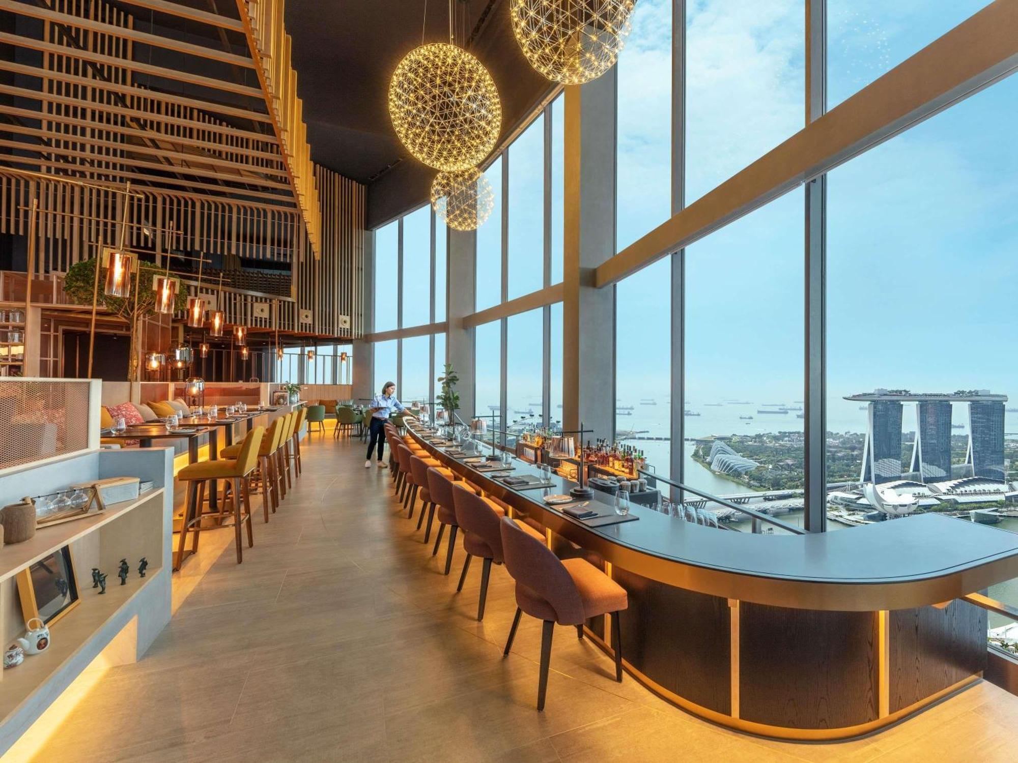 Swissotel The Stamford Singapore Exterior photo